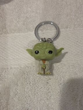 Funko Green Yoda Keychain